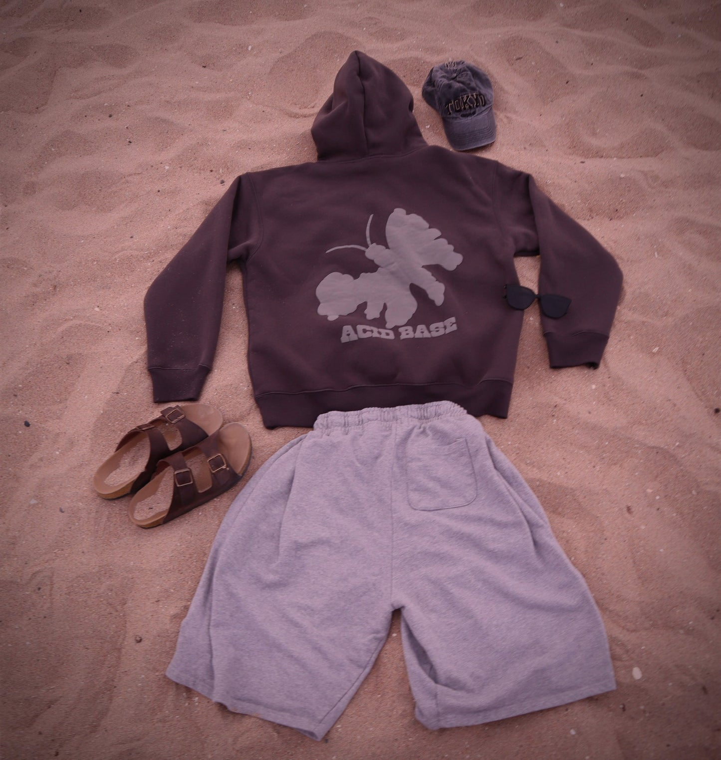 LAND-MONARCH HOODIE