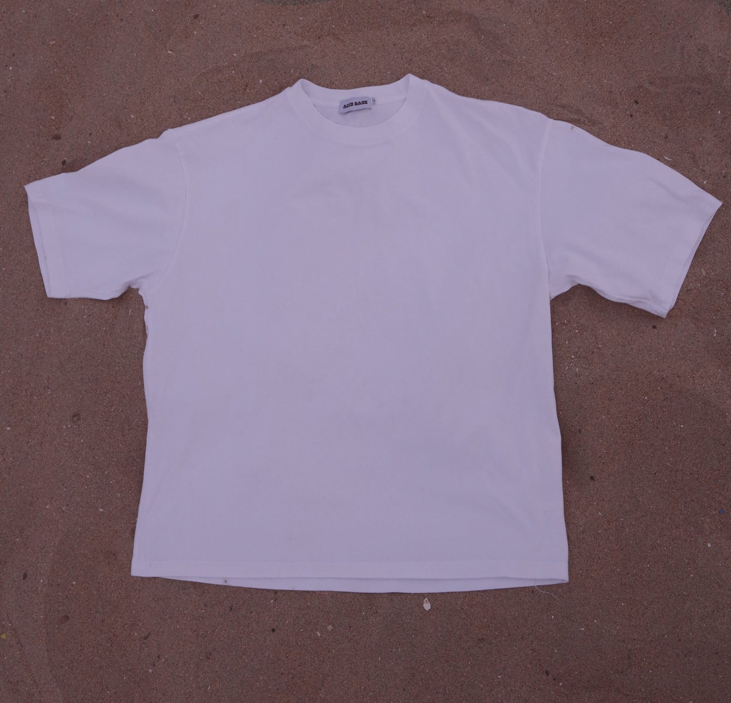 BACK-LOGO SHIRT